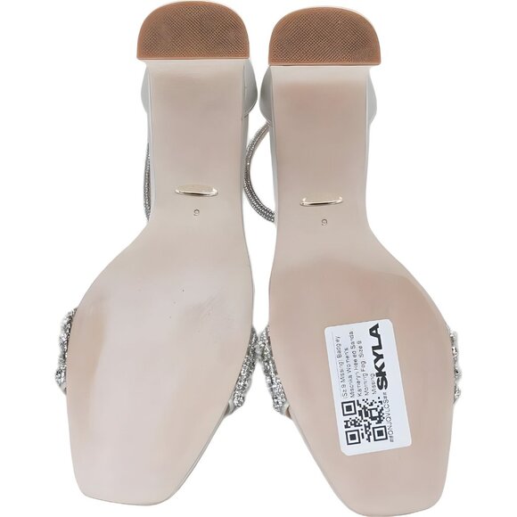 Badgley Mischka Kameryn Heeled Sandal, Morning Fog, Size 9, Missing Jewel - Picture 6 of 6